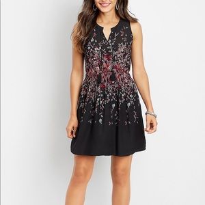 🆕 Maurice’s Floral Tassel V-neck Dress